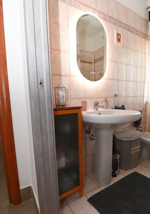 Apartamento A Casa Di Tina Genzano di Roma Exterior foto